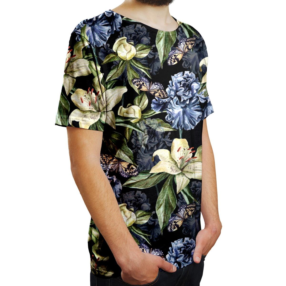 camiseta com estampa floral