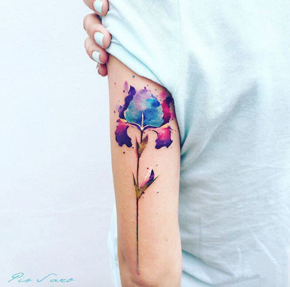 tatuagem feminina aquarela para braço 2021