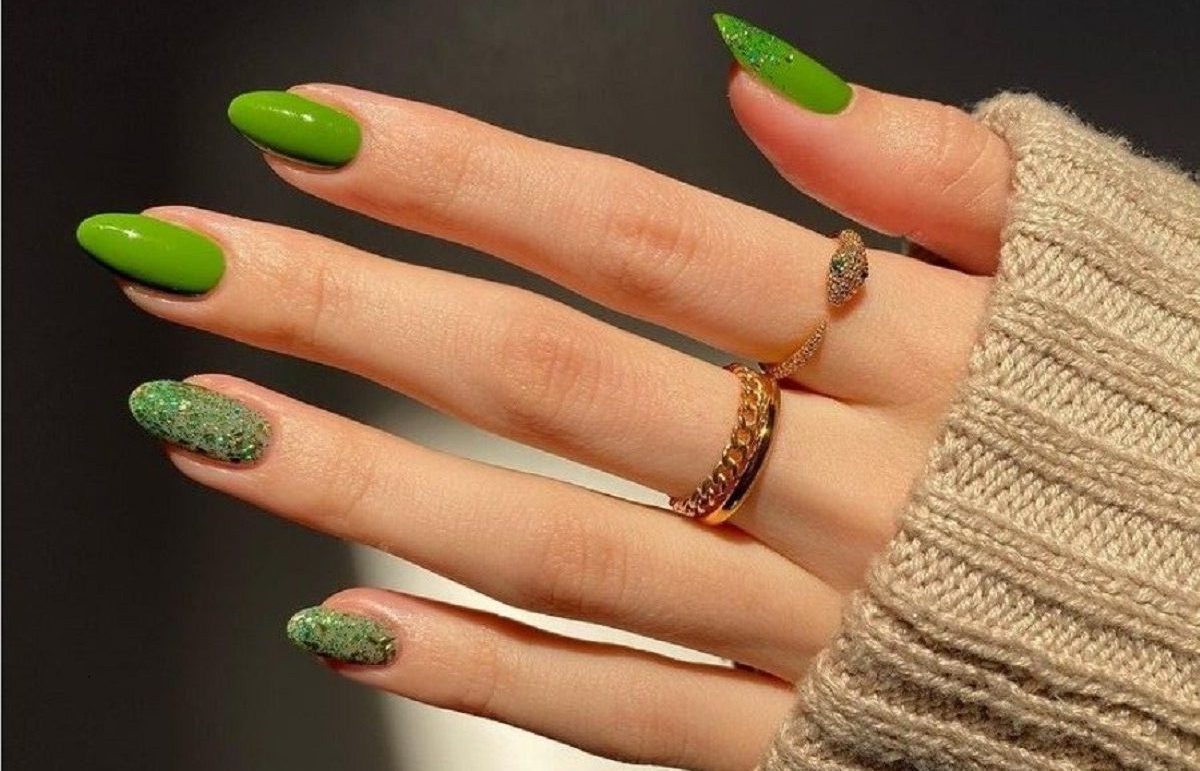 Unhas com nail art VERDE Veja inspirações e possibilidades para inovar na manicure