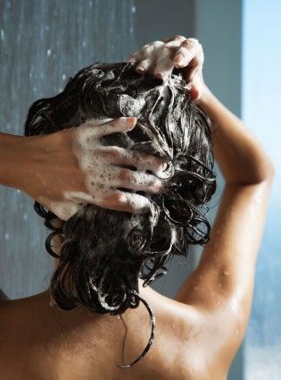 lavar cabelo