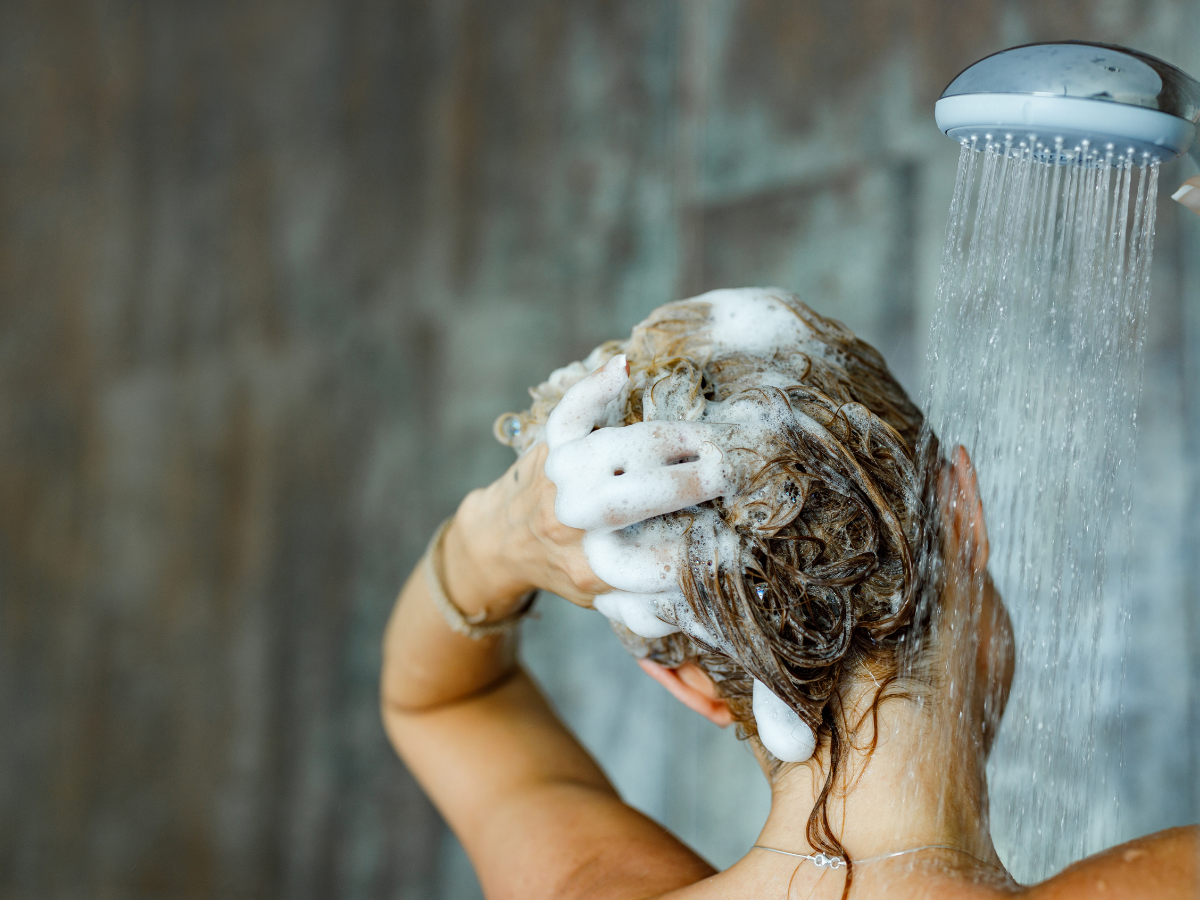 Shampoo detox, antirresíduos e normal