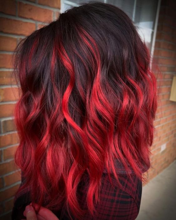 cabelos coloridos vermelhos